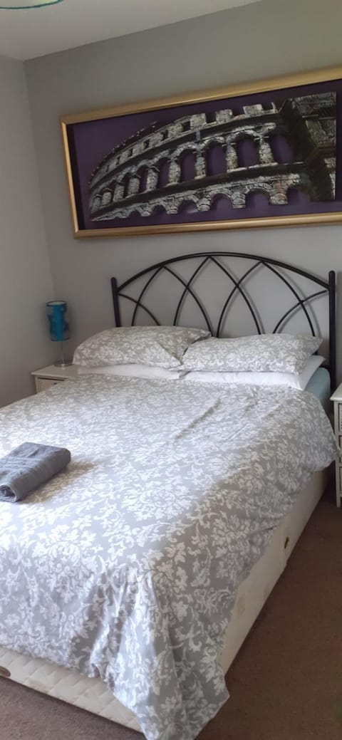 Constantine Court Homestay Vacation rental in Shepton Mallet