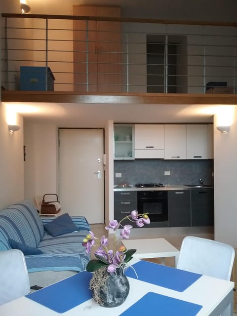 Sea Breeze Apartment in Sanremo