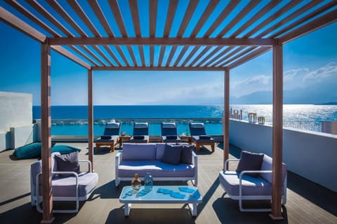 Balcony/Terrace, Lounge or bar