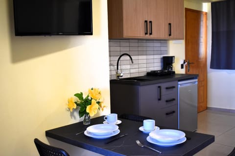 TV and multimedia, Kitchen or kitchenette