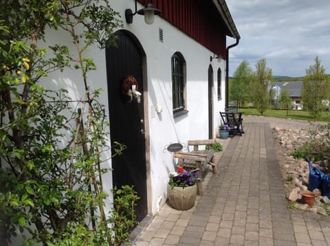 Facade/entrance, Summer, Garden view