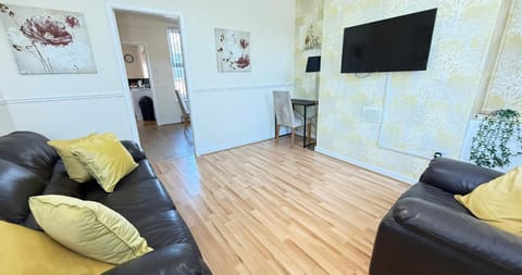 Communal lounge/ TV room, Living room