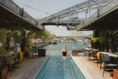 People, Natural landscape, Pool view, Swimming pool