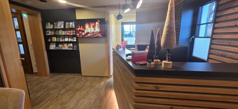 Facade/entrance, Lobby or reception