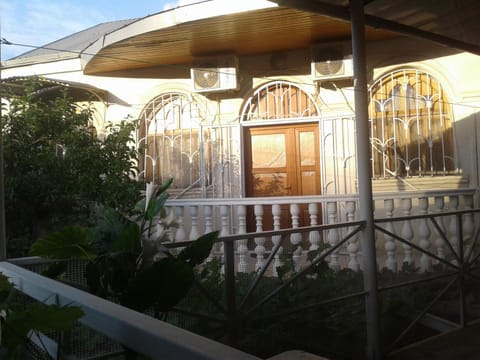 Balcony/Terrace, Inner courtyard view