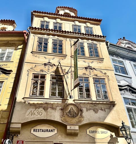 Property building, Day, Landmark view