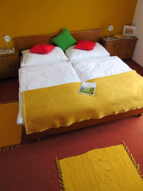 Pension Stissen Haus am See Bed and Breakfast in Villach