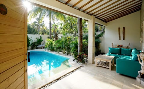 Balcony/Terrace, Pool view, Swimming pool, Swimming pool