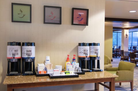 Coffee/tea facilities, Lobby or reception, Drinks