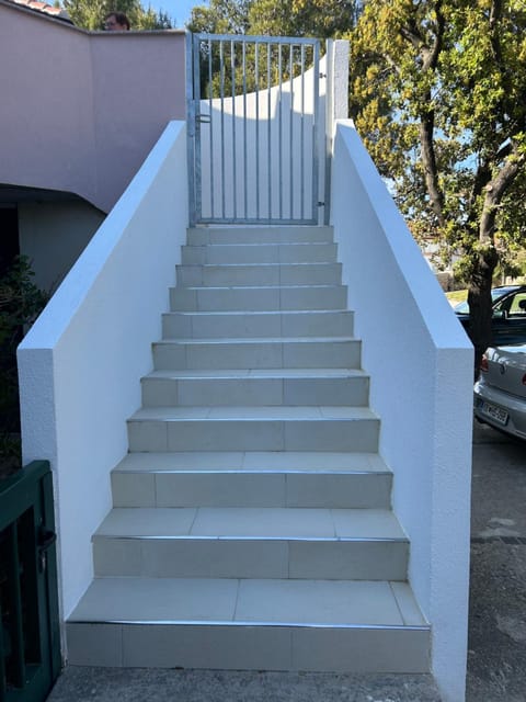 Apartment Tena Apartment in Novalja