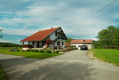 Property building, Off site, Neighbourhood