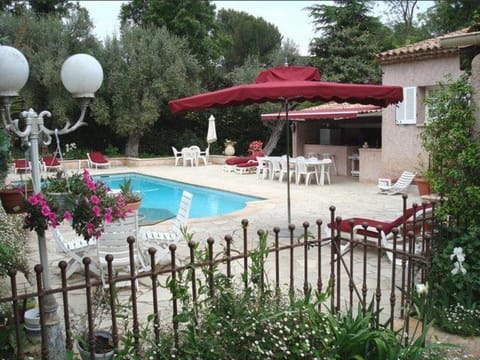 Patio, Swimming pool
