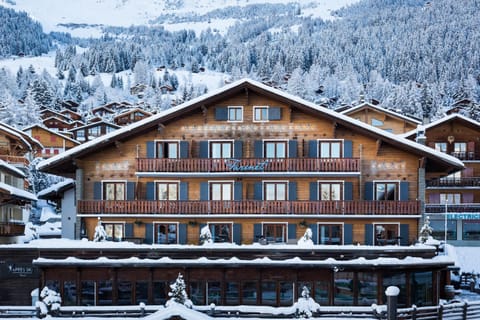 Property building, Winter