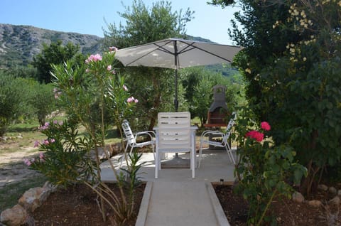 BBQ facilities, Balcony/Terrace