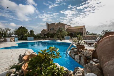 Property building, Pool view, Swimming pool, sunbed