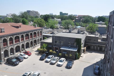 Neighbourhood, Bird's eye view, Area and facilities, Location, Parking