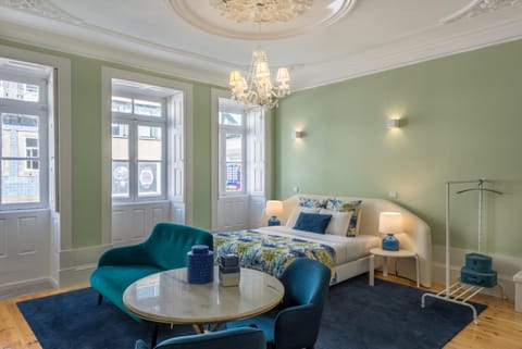 Seating area, Bedroom