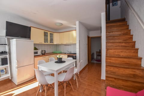 Apartment TinaTeo, Gajac Apartment in Novalja