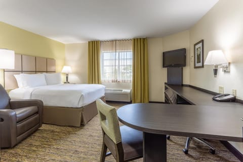 Candlewood Suites Aurora-Naperville by IHG Hotel in Aurora