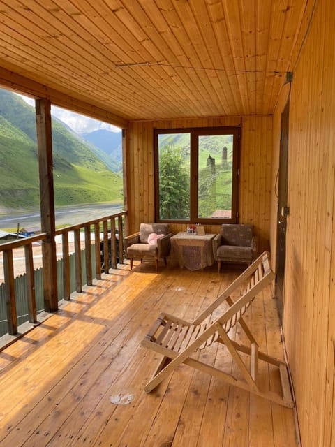 Property building, View (from property/room), Balcony/Terrace