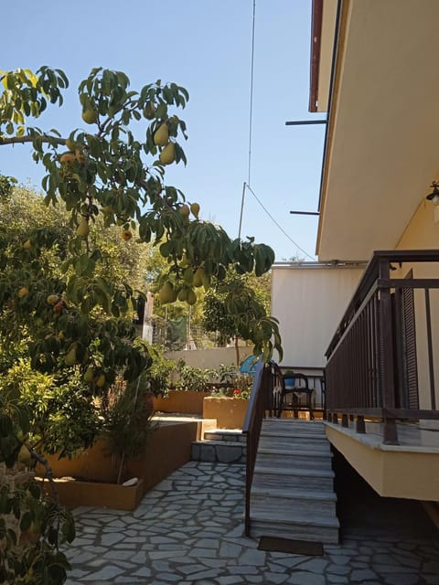 Dimitra's Garden Apartments Apartment in Thasos