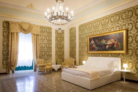 Day, Decorative detail, Bedroom