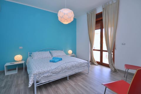 Facade/entrance, Bed, Bedroom