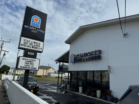 Property building, Property logo or sign