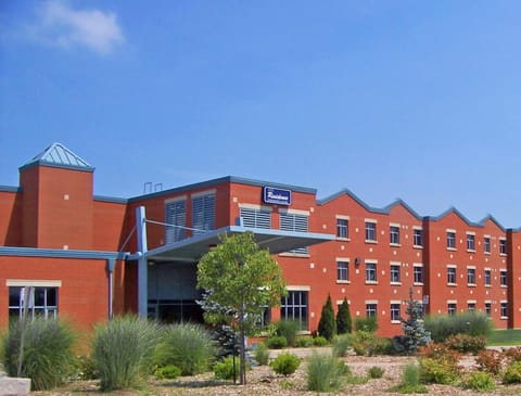 Property building, Facade/entrance
