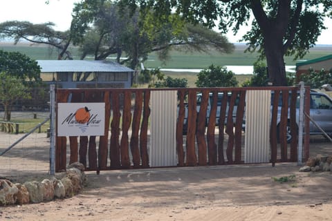 Facade/entrance, Off site, Property logo or sign