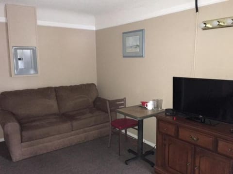 Bluebird Motel Motel in Port Alberni