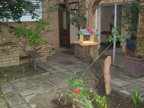 Shirleys Place Bed and Breakfast in Cape Town