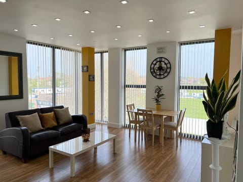 Castle Quarter - Free Parking - Fast Fibre Apartment in Bedford