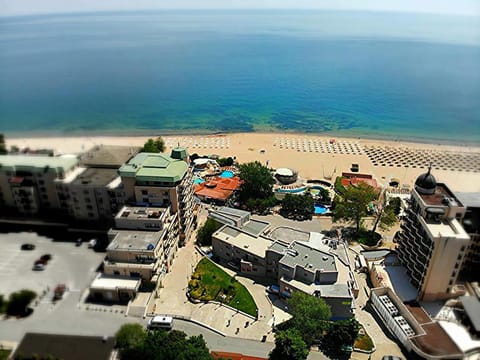Bird's eye view, Sea view