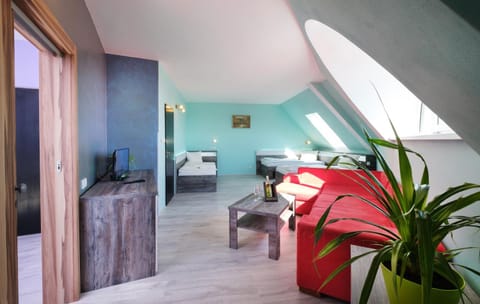 Living room, Bedroom