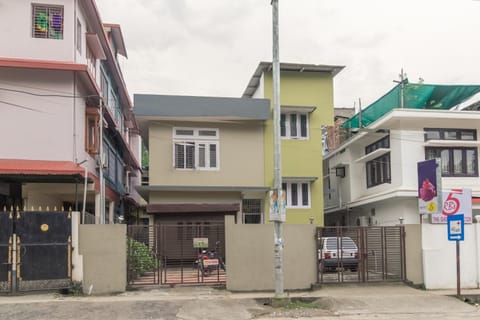 Property building, Facade/entrance