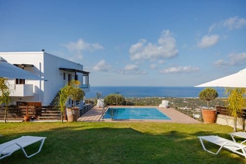 Sea view, Swimming pool