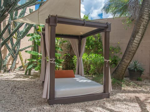 Garden view, sunbed