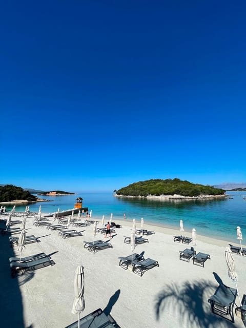 Day, Natural landscape, Sea view, sunbed