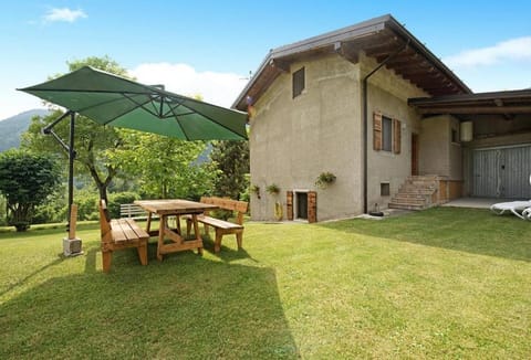 Stabol Cottage Country House in Tremosine