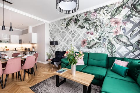 Living room, Photo of the whole room, Seating area