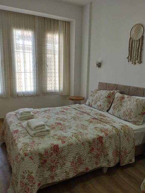 Adil Pansiyon Bed and Breakfast in Cesme