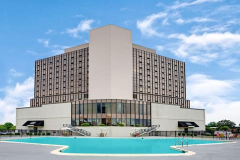 On site, Pool view, Swimming pool, Swimming pool