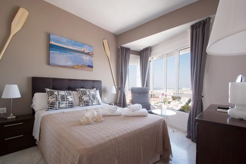 Bed, Bedroom, Sea view
