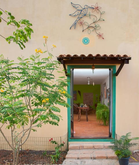 Property building, Facade/entrance, Internal: Not applicable to any particular room