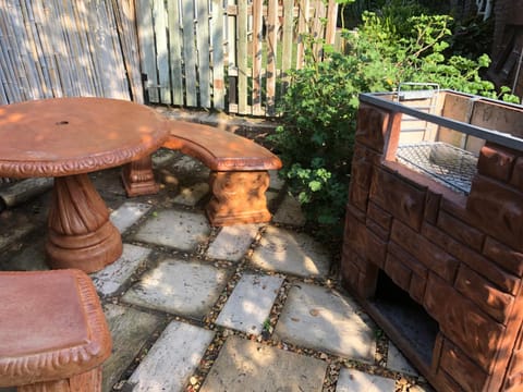 Property building, Garden