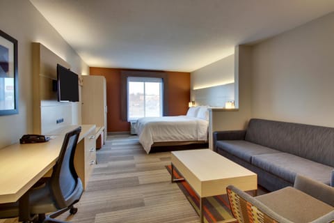 Holiday Inn Express Hotel & Suites Cedar Rapids I-380 at 33rd Avenue by IHG Hotel in Cedar Rapids