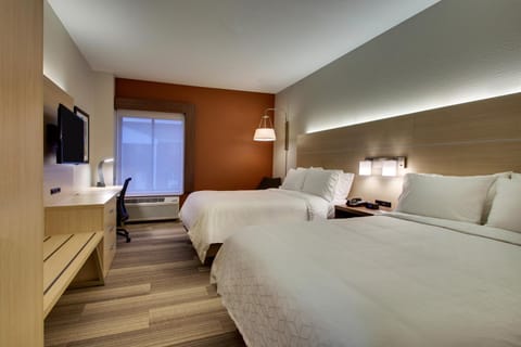 Holiday Inn Express Hotel & Suites Cedar Rapids I-380 at 33rd Avenue by IHG Hotel in Cedar Rapids