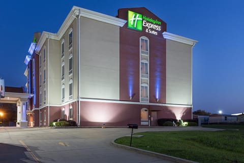 Holiday Inn Express Hotel & Suites Byram by IHG Hotel in Mississippi