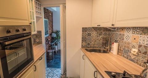 dishwasher, pet friendly